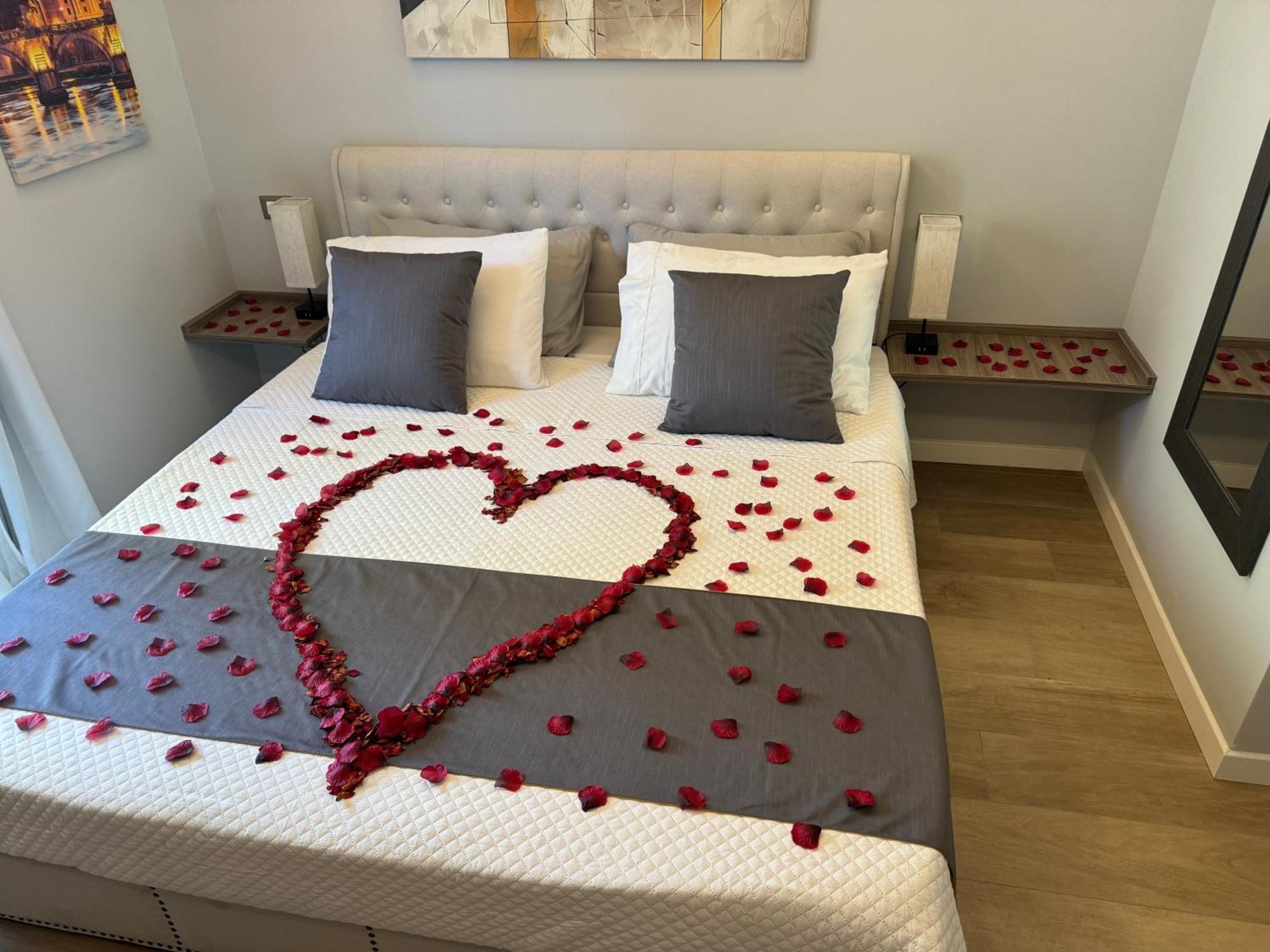 Отель Niky House Roma Экстерьер фото